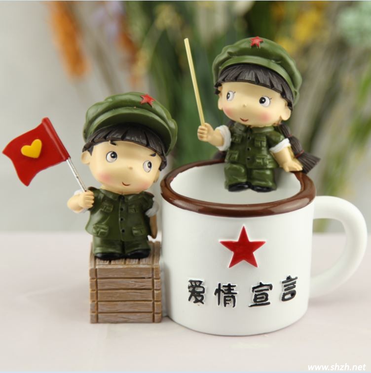 家居裝飾品可愛搪瓷情侶人偶