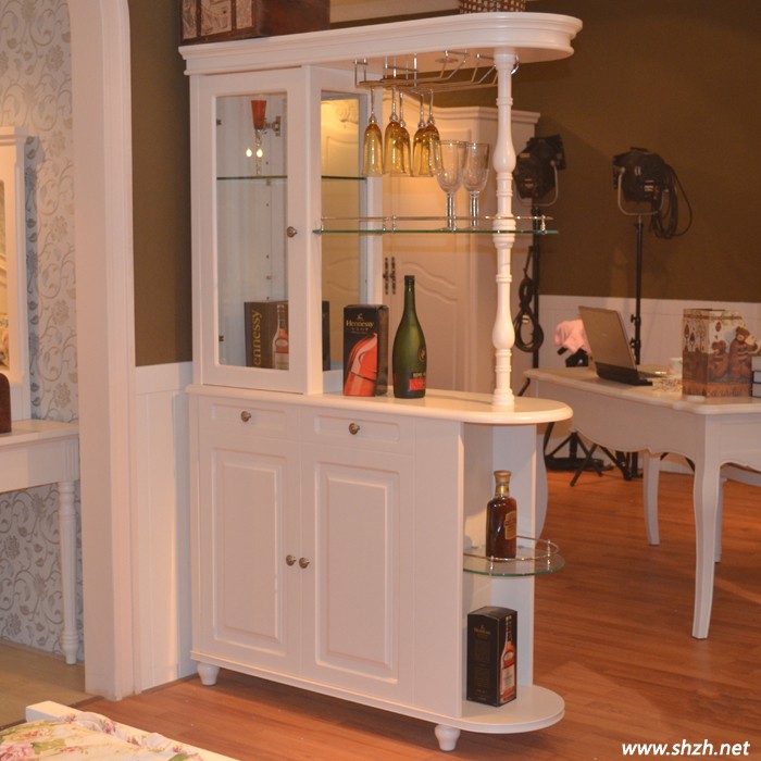玄關(guān)酒柜設(shè)計