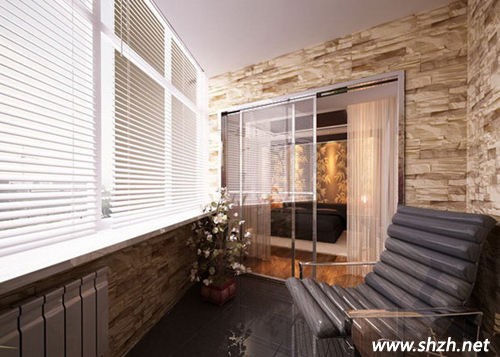 半封閉半開(kāi)放式陽(yáng)臺(tái)